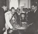 Grčki kralj Pavle I. u posjetu Pomorskom muzeju 1955., DUM PM-F 100