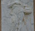 Reljefni prikaz Sv. Ivana iznad vrata crkvice u Platu
